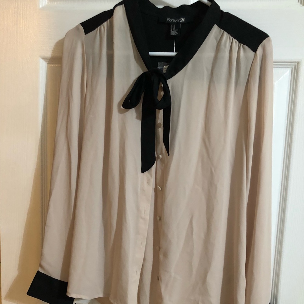 Woman’s top